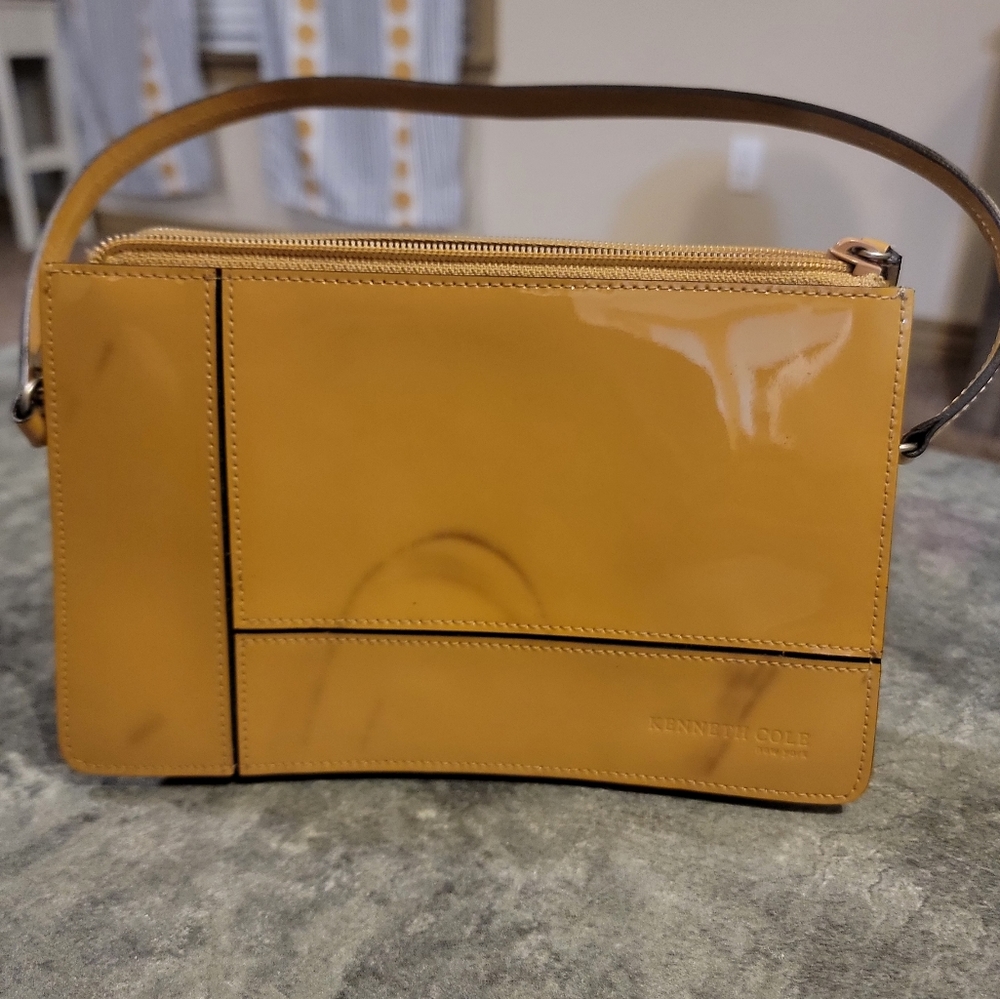 Kenneth Cole New York purse